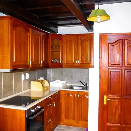 Grabensia Fogado דירה Garáb